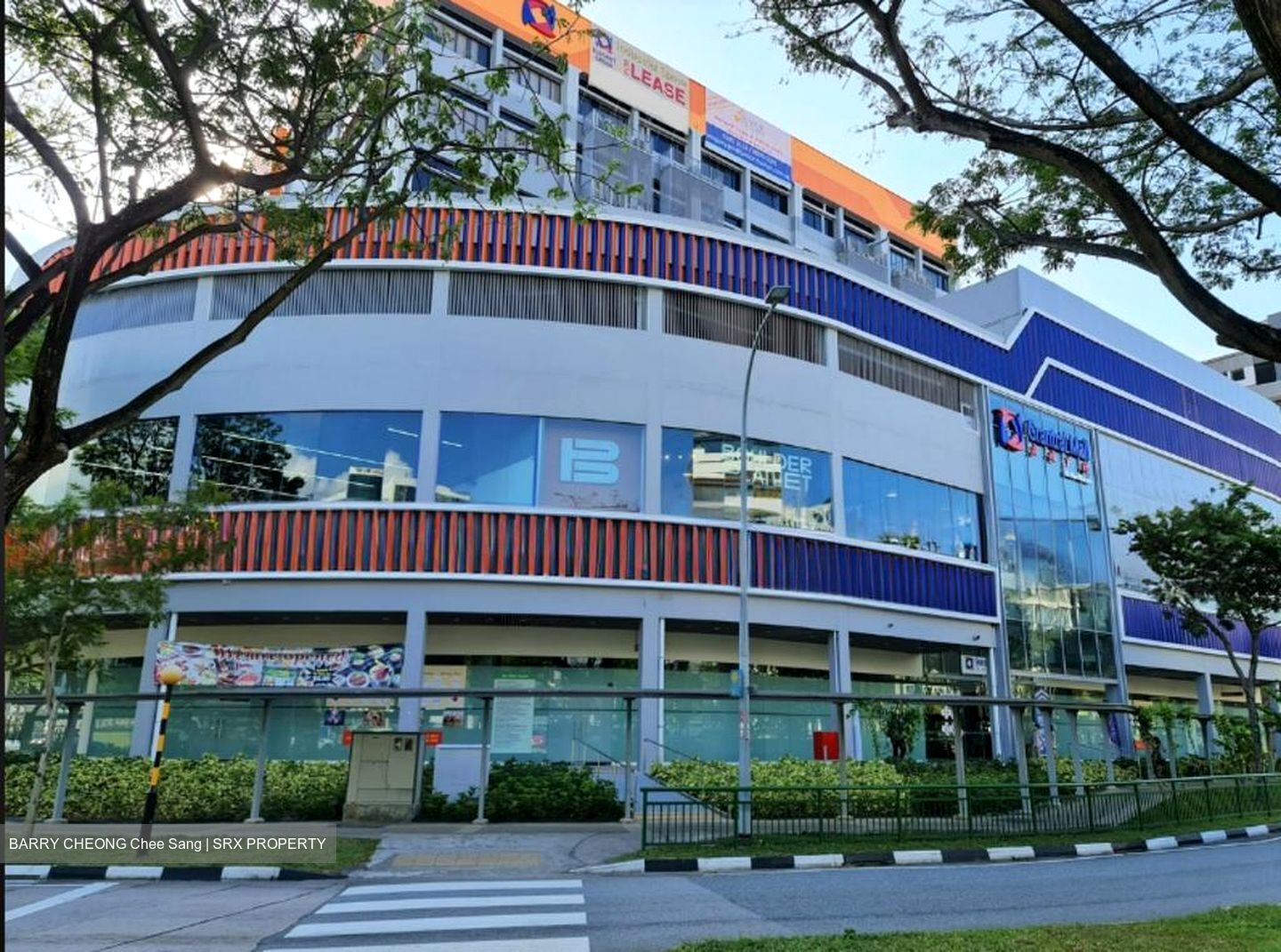 GRANTRAL COMPLEX (D13), Retail #567467941
